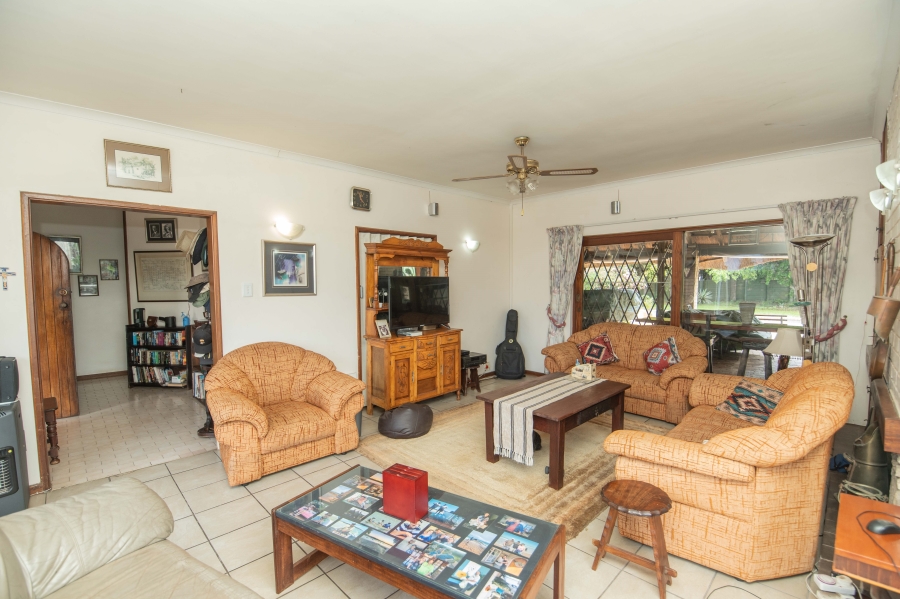 4 Bedroom Property for Sale in Bluewater Bay Eastern Cape